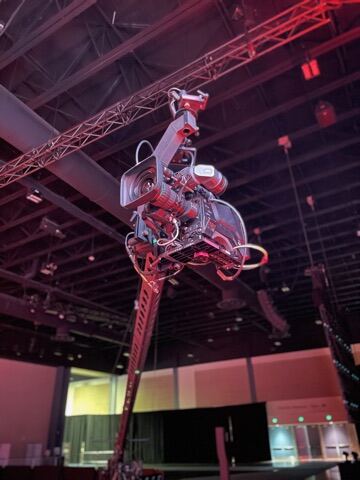 West Palm Beach, Florida, July 2024 — Jimmy Jib rig under the arena ceiling.